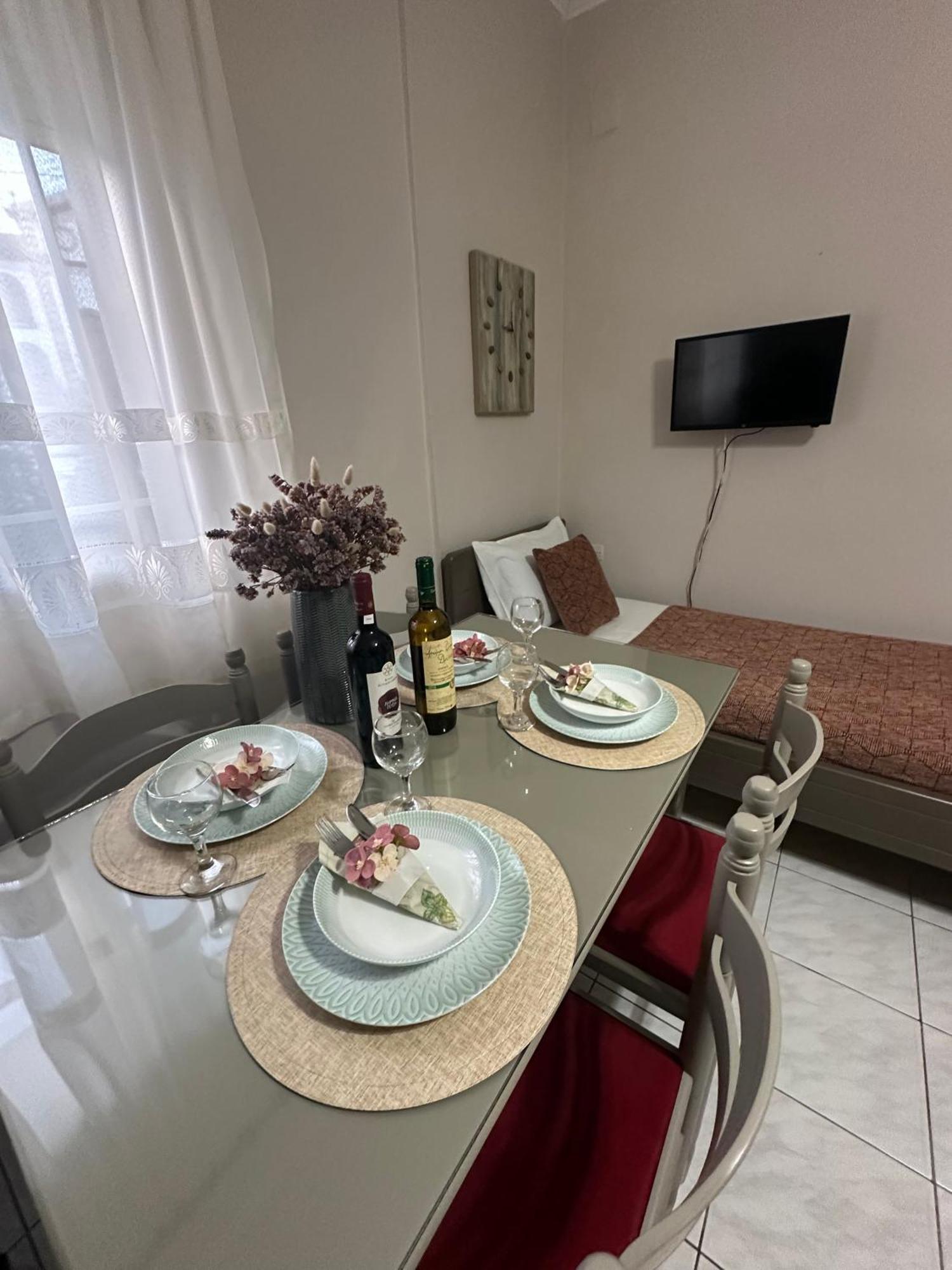 Repanidi Apartments Repanidhion Bagian luar foto