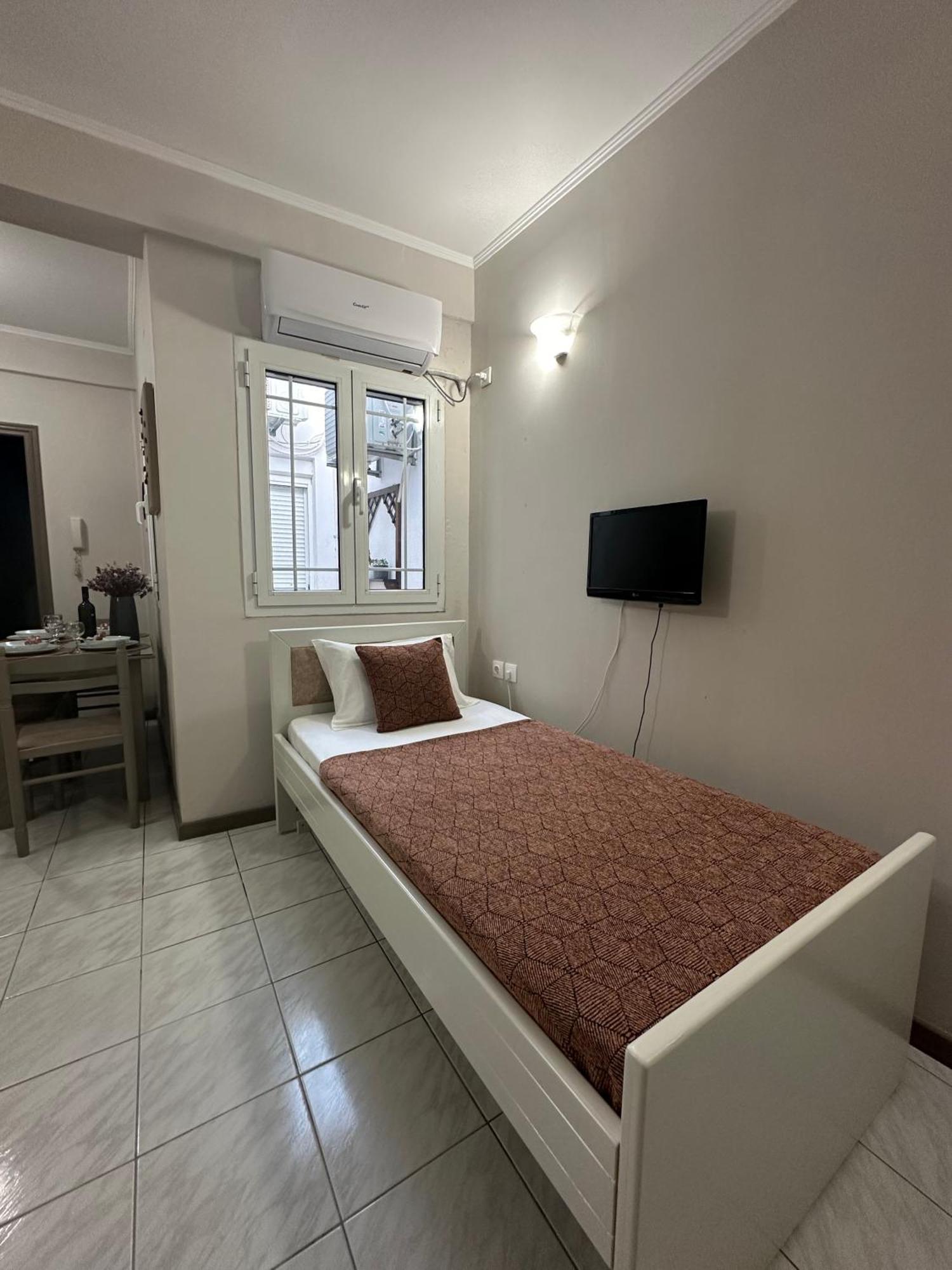 Repanidi Apartments Repanidhion Bagian luar foto