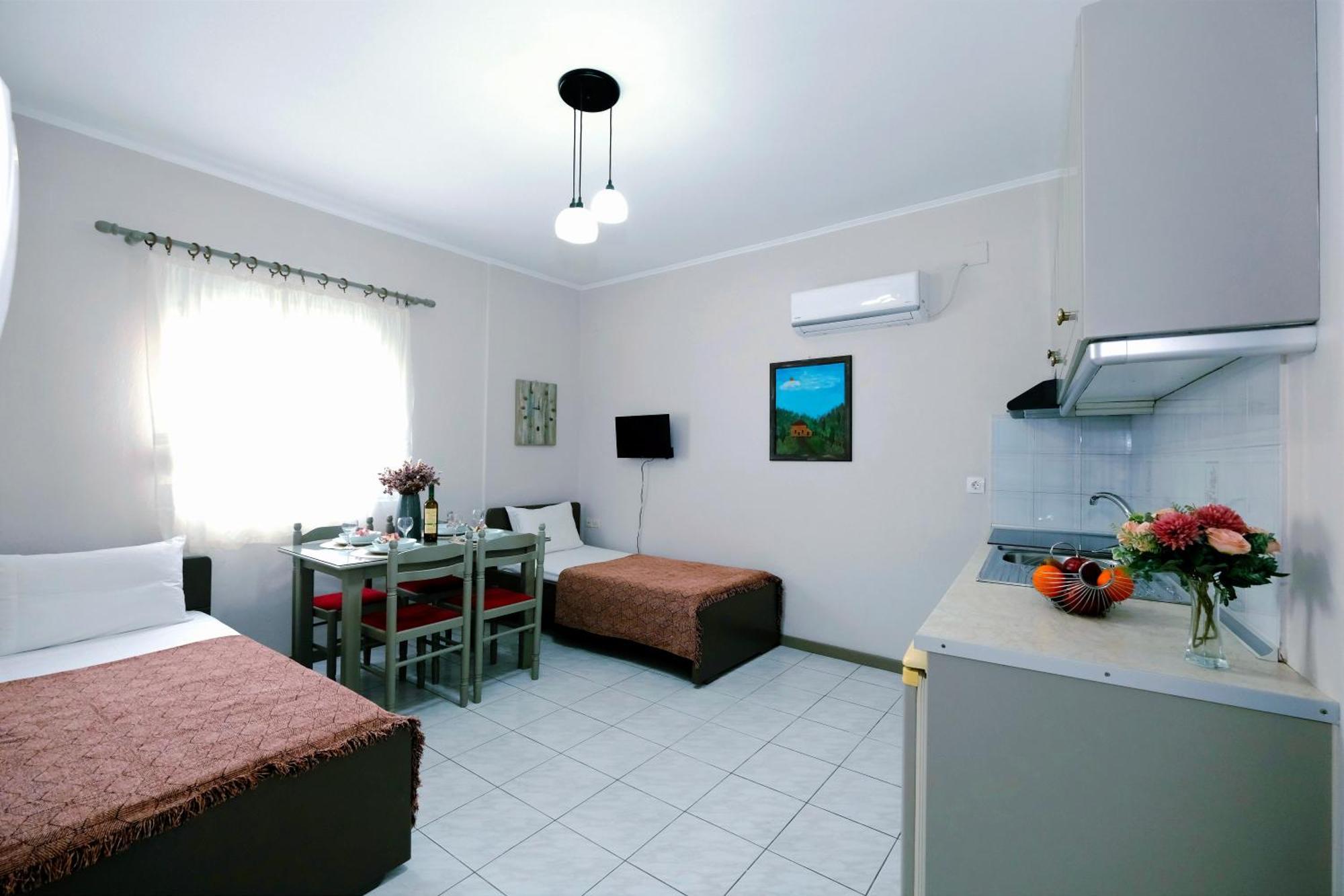 Repanidi Apartments Repanidhion Bagian luar foto